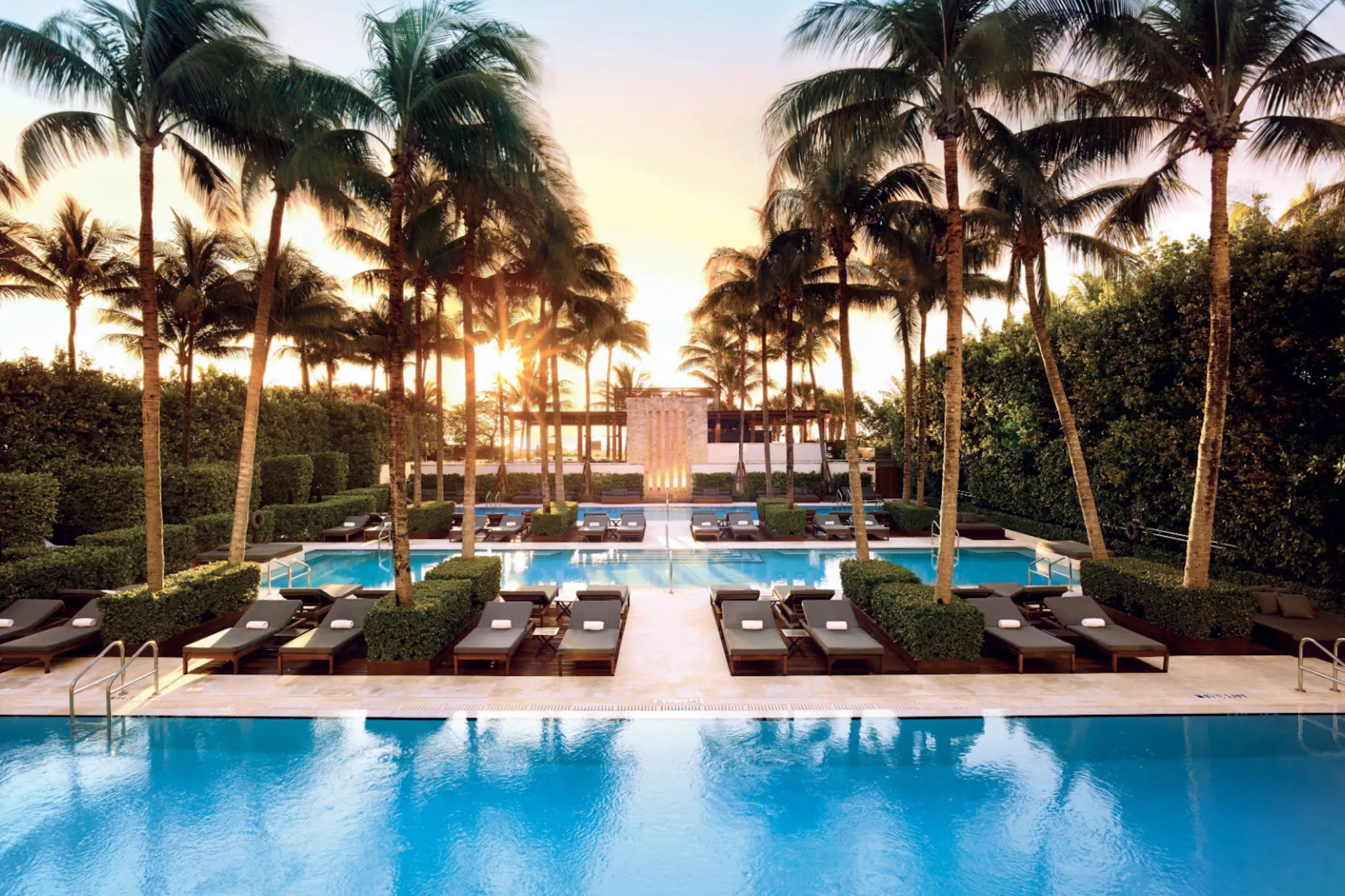 The Best Luxury Hotels & Resorts in Miami Beach: The Setai Miami Beach